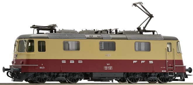 Electric locomotive Re 4/4 in TEE livery Digital with Sound<br /><a href='images/pictures/Roco/229872.jpg' target='_blank'>Full size image</a>